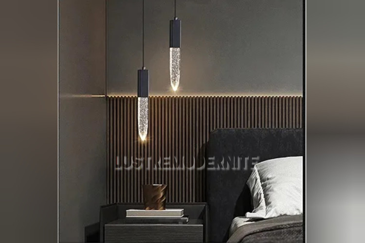 آویز مدرن مدل الیت با بدنه مشکی مکعبی و کریستال الماستراش